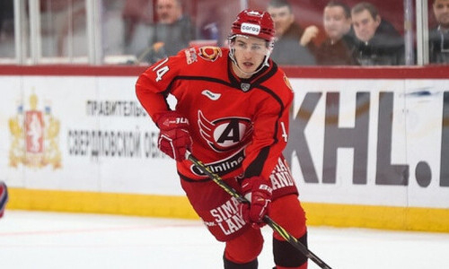 Шайба хоккеиста сборной Казахстана помогла фавориту конференции КХЛ «Барыса» учинить сухой разгром