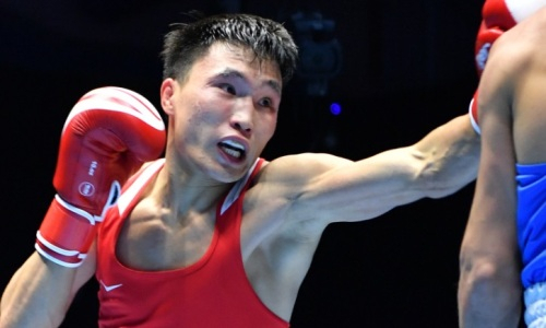 Казахстанский чемпион побывал в нокдауне и выиграл «золото» турнира в Венгрии