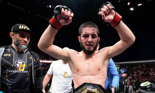 Ислама Махачева «лишили» победы над Алексом Волкановски