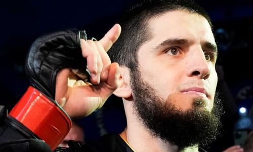 Стал известен суммарный гонорар Махачева за бой с Волкановски. Сумма впечатляет