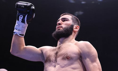 Бетербиев отреагировал на победу Махачева над Волкановски