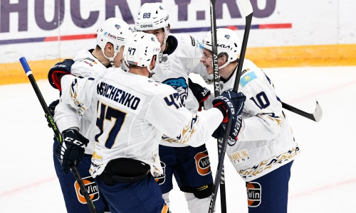 «Снова будет позор». Фанаты клуба КХЛ опасаются «Барыса»