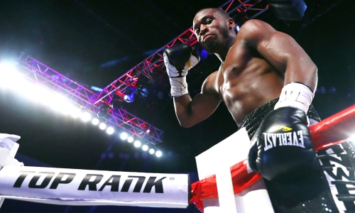 «Жанибеку приходится вытаскивать убийцу». Зарубежные фанаты отреагировали на соперника Алимханулы