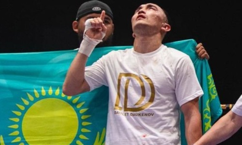Нокаутом закончился бой известного казахстанского боксера после годового простоя