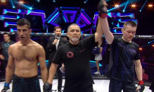 Бывший чемпион из Казахстана побил соперника с 16 победами в MMA