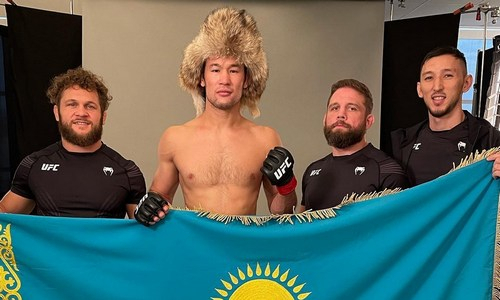 «У нас такого нет». Шавкат Рахмонов назвал выгодное отличие США от Казахстана