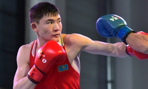 Казахстанский боксер «удосрочил» испанского чемпиона