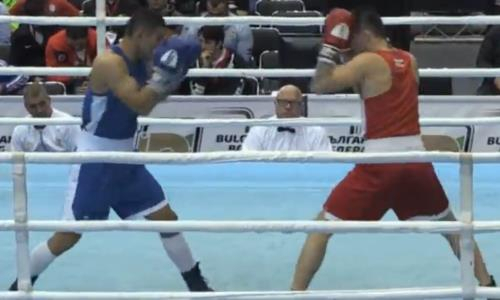 Видео полного боя желавшего выступать за Казахстан узбекистанского боксера с тремя нокдаунами