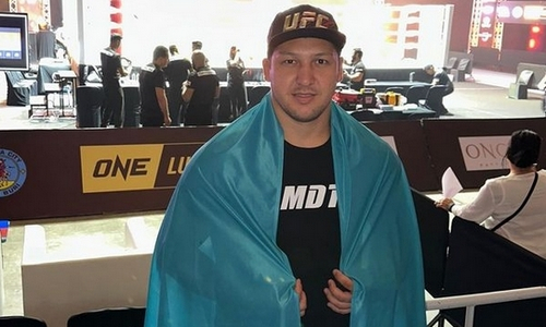 Чемпион промоушна Хабиба из Казахстана рассказал об участии в лиге президента UFC