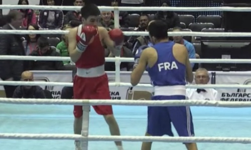 Видео полного боя с нокдауном казахстанского боксера против двукратного призера чемпионата мира