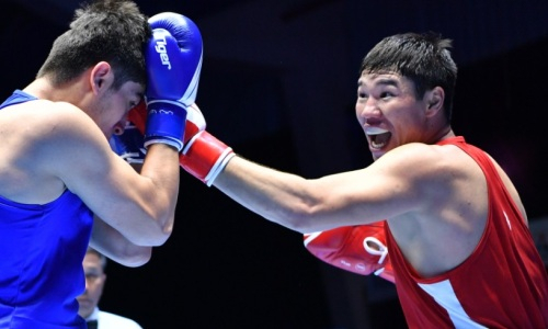 Казахский боксер из Узбекистана деклассировал исторического чемпиона