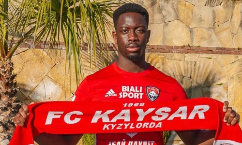 Футболист сборной Гвинеи официально стал игроком клуба КПЛ