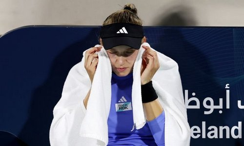 Елена Рыбакина снялась с турнира в Дубае прямо перед матчем с шестой ракеткой мира. Подробности