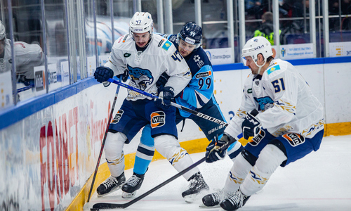 «Короче, состав весь меняем». Фанаты «Барыса» отреагировали на поражение в матче КХЛ