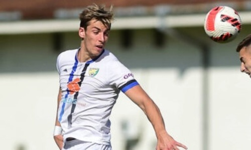 Забивной европейский форвард официально пополнил клуб КПЛ