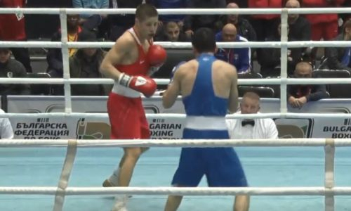 Как казахстанский боксер переломил ход боя и вышел в финал малого чемпионата мира. Видео