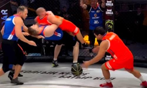 Не только Сапиев. Баскетболист «воткнул» известного казахстанского бойца ММА на прогиб. Видео