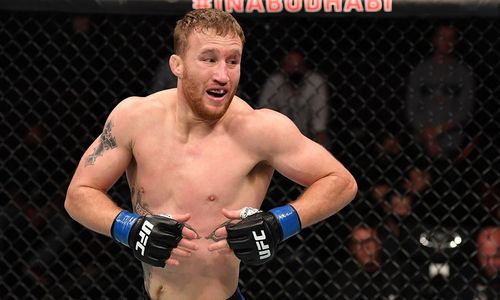 «Нужно заткнуть кучу хейтеров». Топовый боец UFC высказался о поединке с уроженцем Казахстана