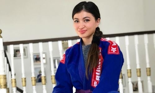«Я думала это невозможно». Известная казахстанская спортсменка родила дочь в Испании и раскрыла ее имя. Фото