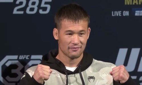 Шавкату Рахмонову увеличили гонорар за топовый бой UFC