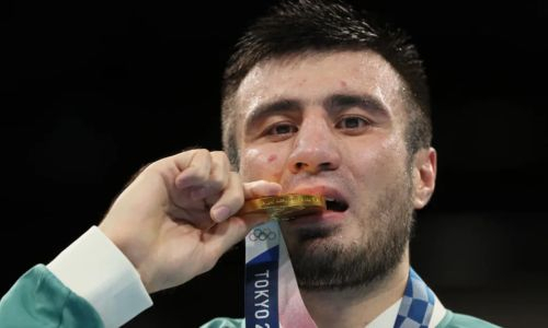 «В мировом боксе самые лучшие». Баходир Джалолов о соперничестве Казахстана и Узбекистана