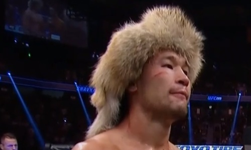 «Задушит, наденет волчью шапку и улыбнется». Американский эксперт восхищается Шавкатом Рахмоновым