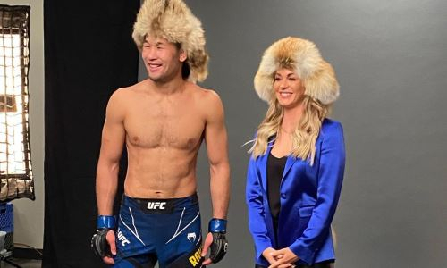Красотка из UFC получила казахские имя и фамилию после встречи с Шавкатом Рахмоновым