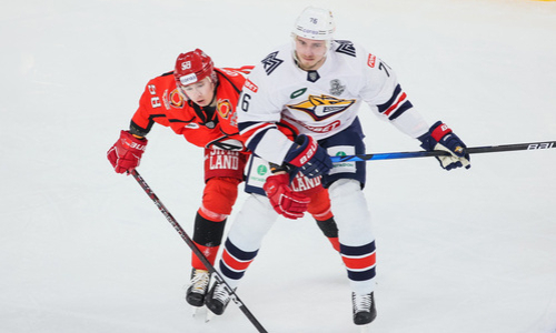 Ассист хоккеиста сборной Казахстана не помог клубу КХЛ победить в матче плей-офф