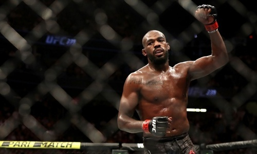 «Даже не смог натянуть фальшивую улыбку». Легенда UFC раскритиковал бывшего соперника