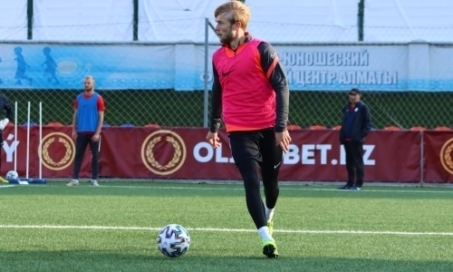 «Не представляешь, какой это был ужас». Российский футболист пожаловался на клуб КПЛ