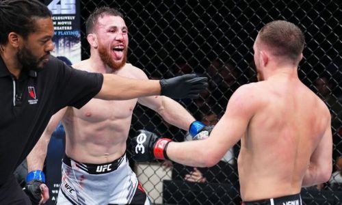 «Он вообще не работал». В Казахстане разобрали сенсационное поражение Петра Яна