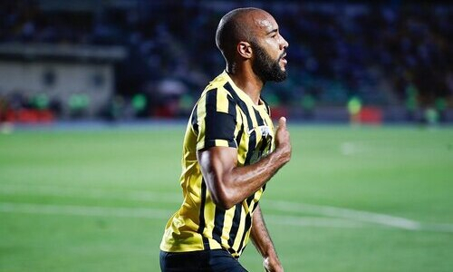 Бывший бомбардир «Кайрата» официально перешел в состав двукратного обладателя Лиги Чемпионов