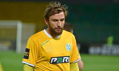 Российский клуб выпустил казахстанского футболиста и остался без сенсационной победы