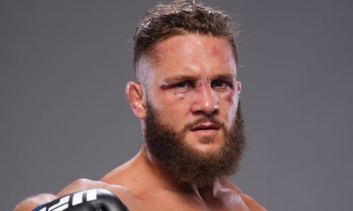 «Он хотел Макгрегора». Уроженец Казахстана оценил решение звездного соперника в UFC