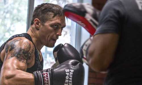 Усик показал подготовку к бою с Фьюри. Видео