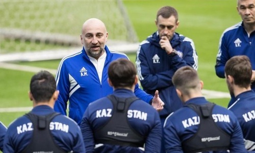 Появилось видео тренировки сборной Казахстана перед матчем со Словенией 