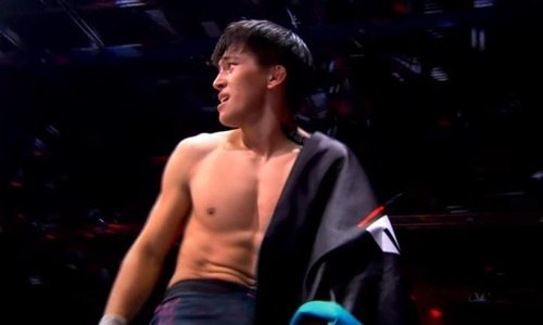 Непобежденный казахстанский чемпион приблизился к подписанию и дебюту в UFC