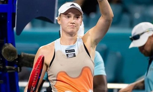 «Категорически отвергла». В жесте Елены Рыбакиной увидели решительный ответ России