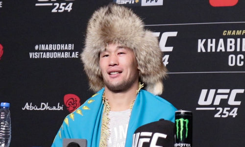 Шавкат Рахмонов получил ценный подарок после яркой победы в UFC. Видео