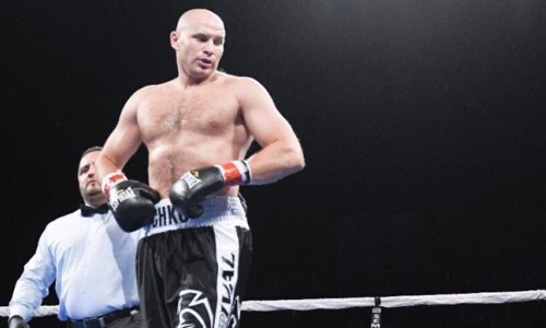 Нокаутер-супертяж из Казахстана объявил о своем возвращении