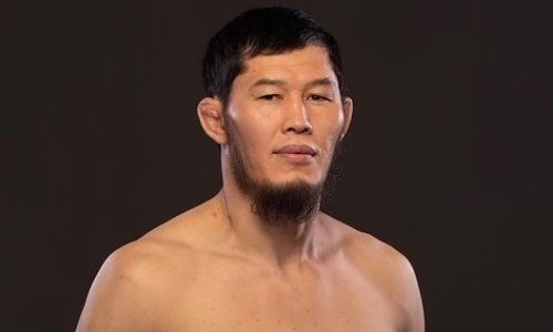 Казахстанский боец остановился в шаге от топ-100 лучших средневесов мира