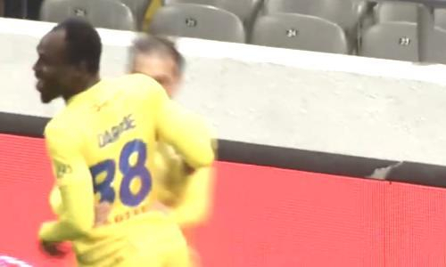 Видео гола Дарбо матча Премьер-Лиги «Астана» — «Шахтер»