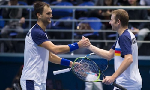 Казахстанские теннисисты вышли в четвертьфинал турнира в США