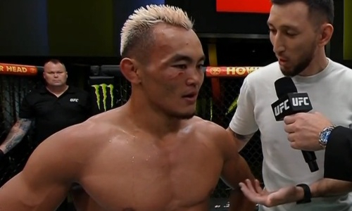 Казахский боец узнал плохие новости перед пятым боем в UFC
