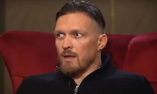 «Может, дайте ему по харе?» К Усику подошли на заправке после приезда в Украину