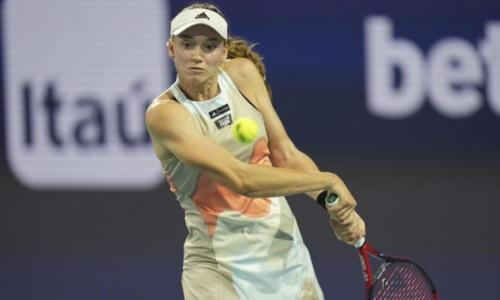 Экс-вторая ракетка мира записала Елену Рыбакину в свои подруги