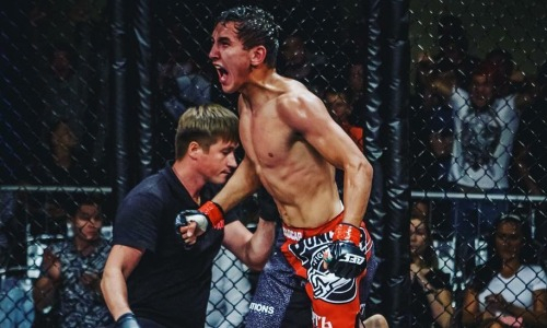 «Кем могу себя ощущать, если я — казах?!». Российский боец ММА собрался в UFC
