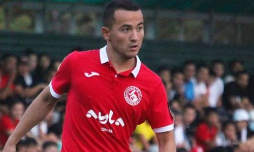 Казахстанский футболист официально пополнил зарубежный клуб