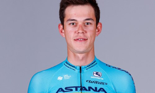 Три казахстанца выступят на велогонке «Париж — Рубэ»