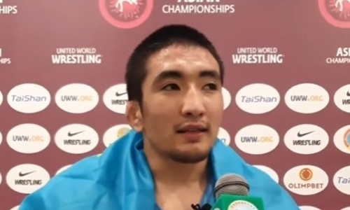 Борец из Казахстана рассказал о завоевании «золота» приемом «питон»